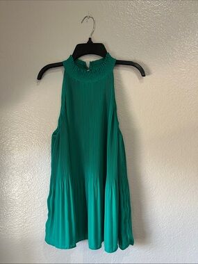 Apt. 9 Women’s Green Pleated Halter Top Sz M Bohemian Vacation Resort TC0517